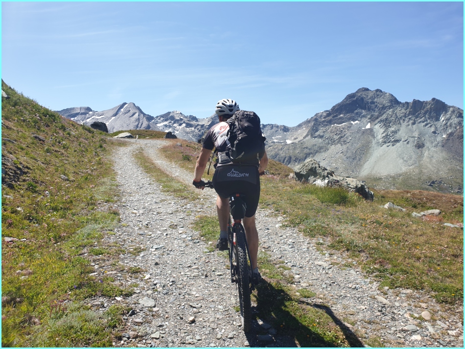 Anstieg Passo dell Invergneux